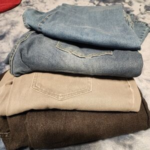 BUNDLE 4 pair of size 2x/18 Jeans